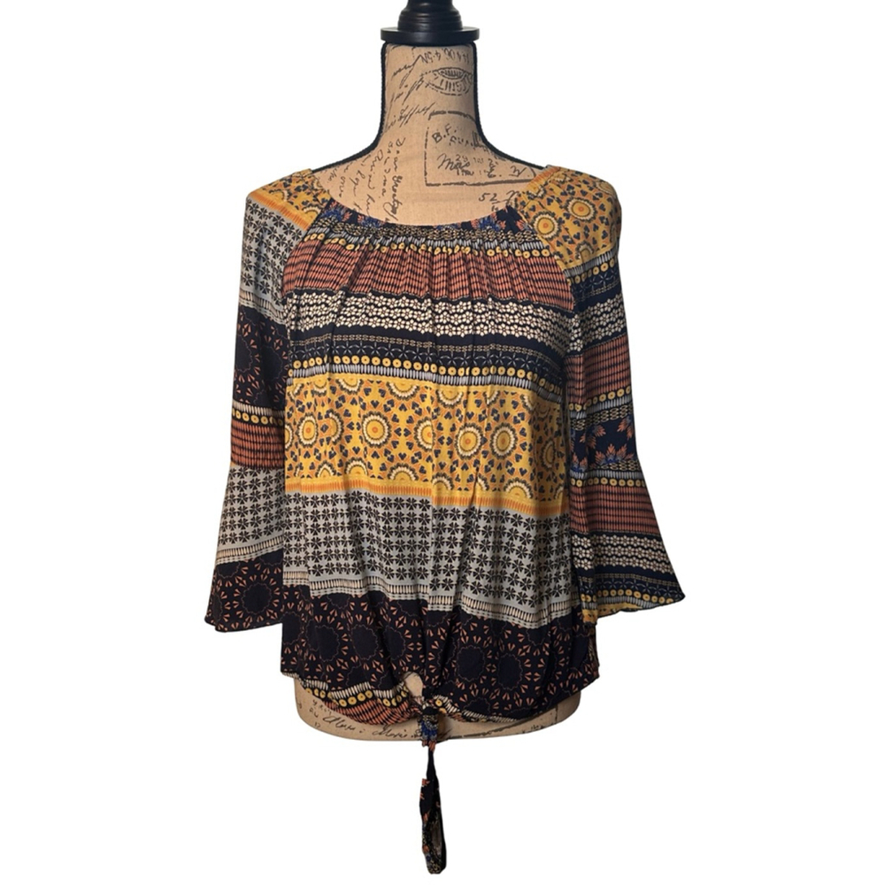Est. 1946 Size Large Boho Blouse
